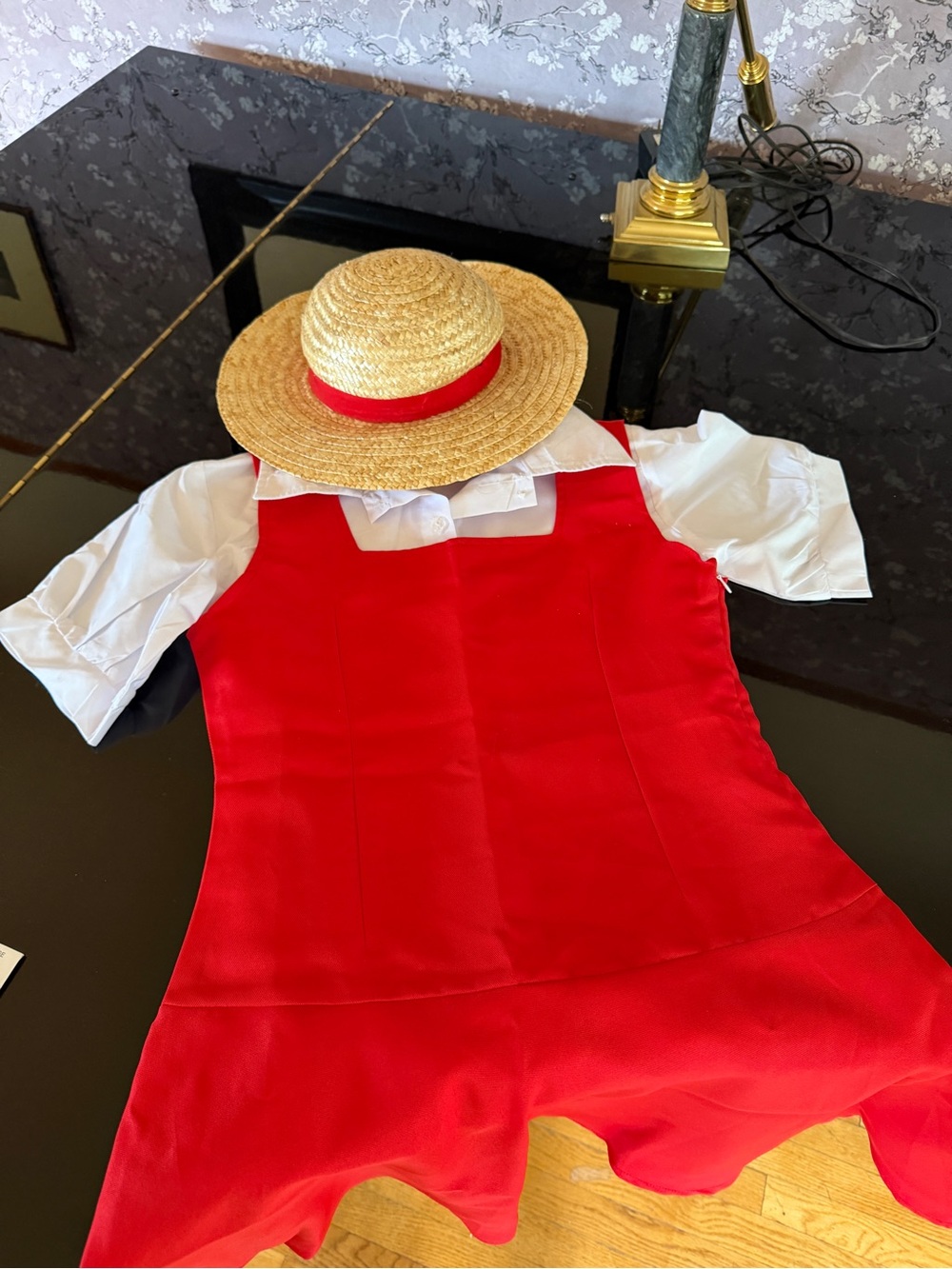 Totoro Mai costumes with Straw Hat and red Pinafore- Adult Small
